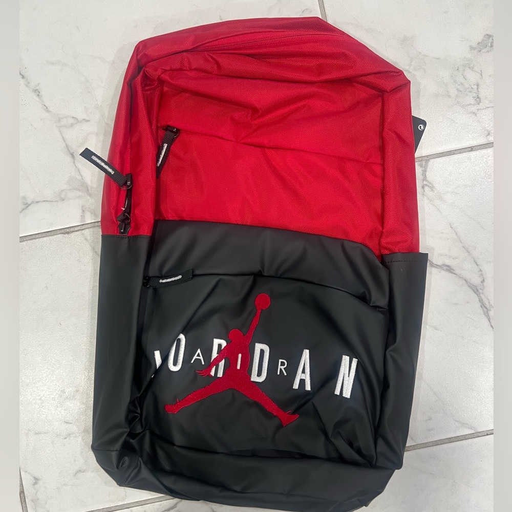 NWT Jordan Jumpman Pivot Backpack  Red/Black 9A0408-KR5 Large Basketball Nike